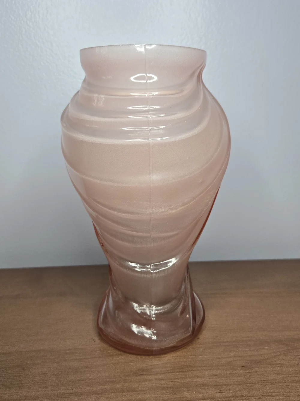 Vintage Teleflora Pink Opaque Draped Glass Flower Vase Swirled 8” Elegant Drape